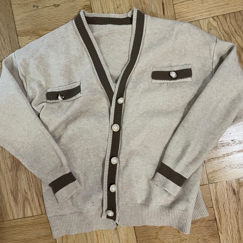 Pearl button cardigan